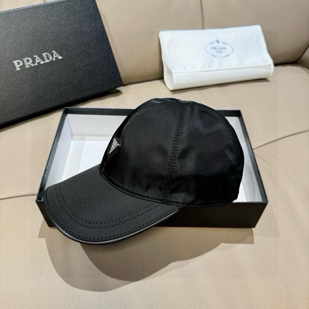 Prada Classic Baseball Cap Black in Oxford 125614