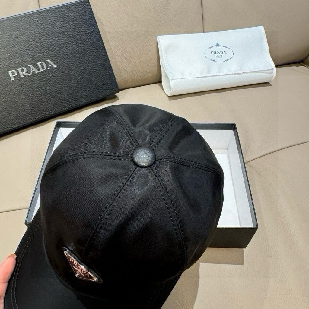 Prada Classic Baseball Cap Black in Oxford 125614