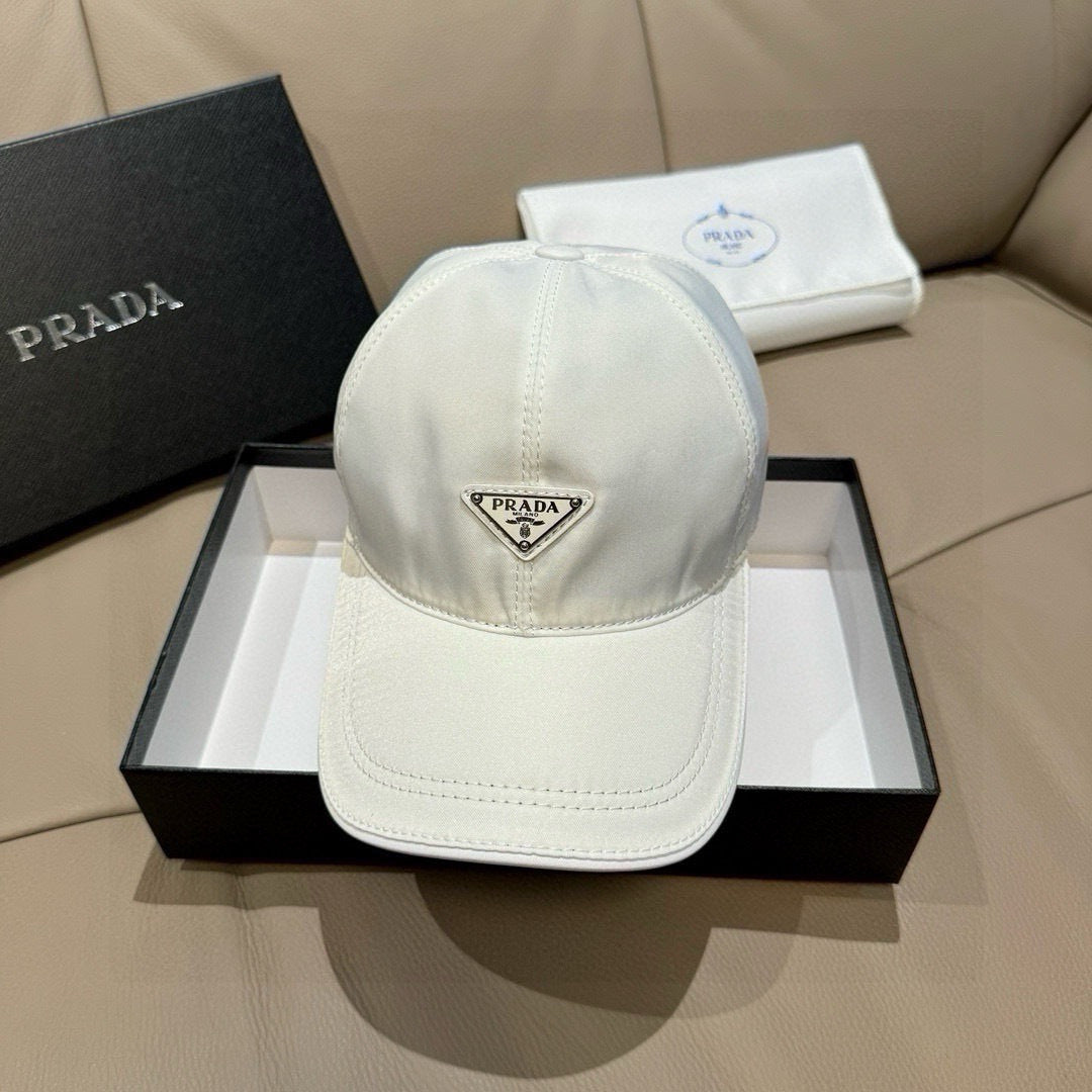 Prada Classic Baseball Cap White in Oxford 125613