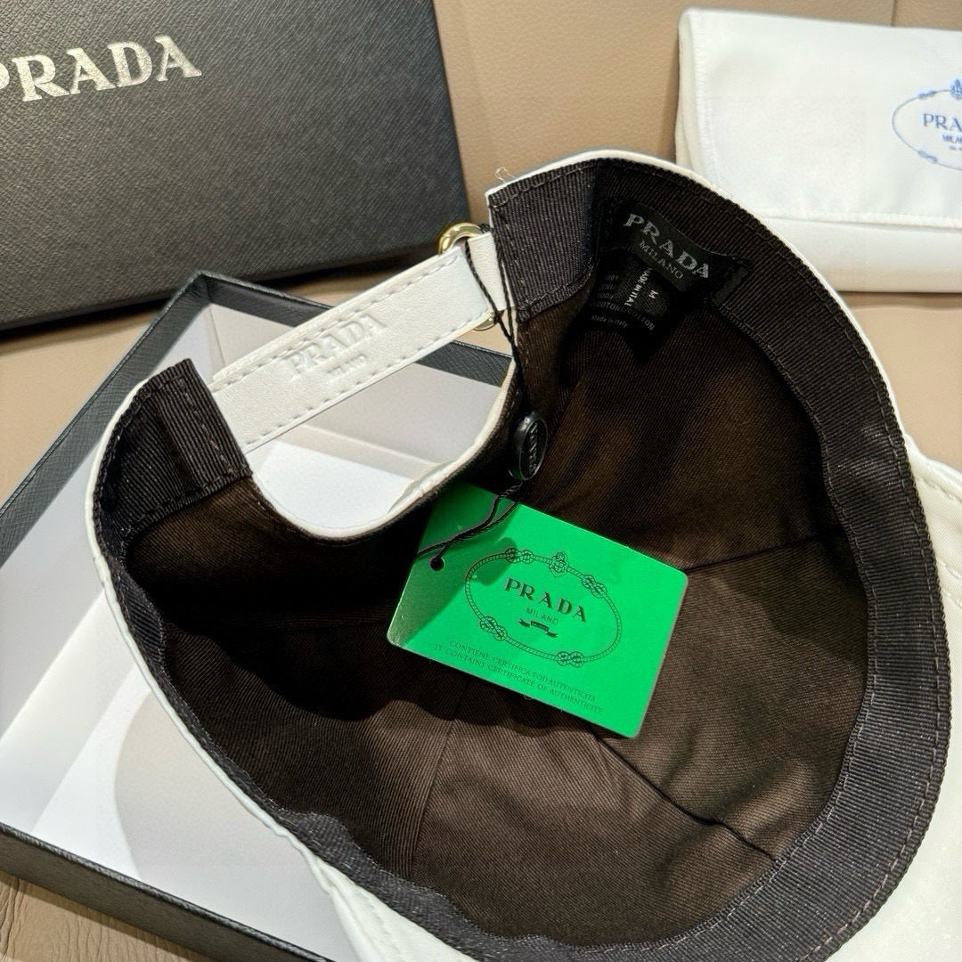 Prada Classic Baseball Cap White in Oxford 125613