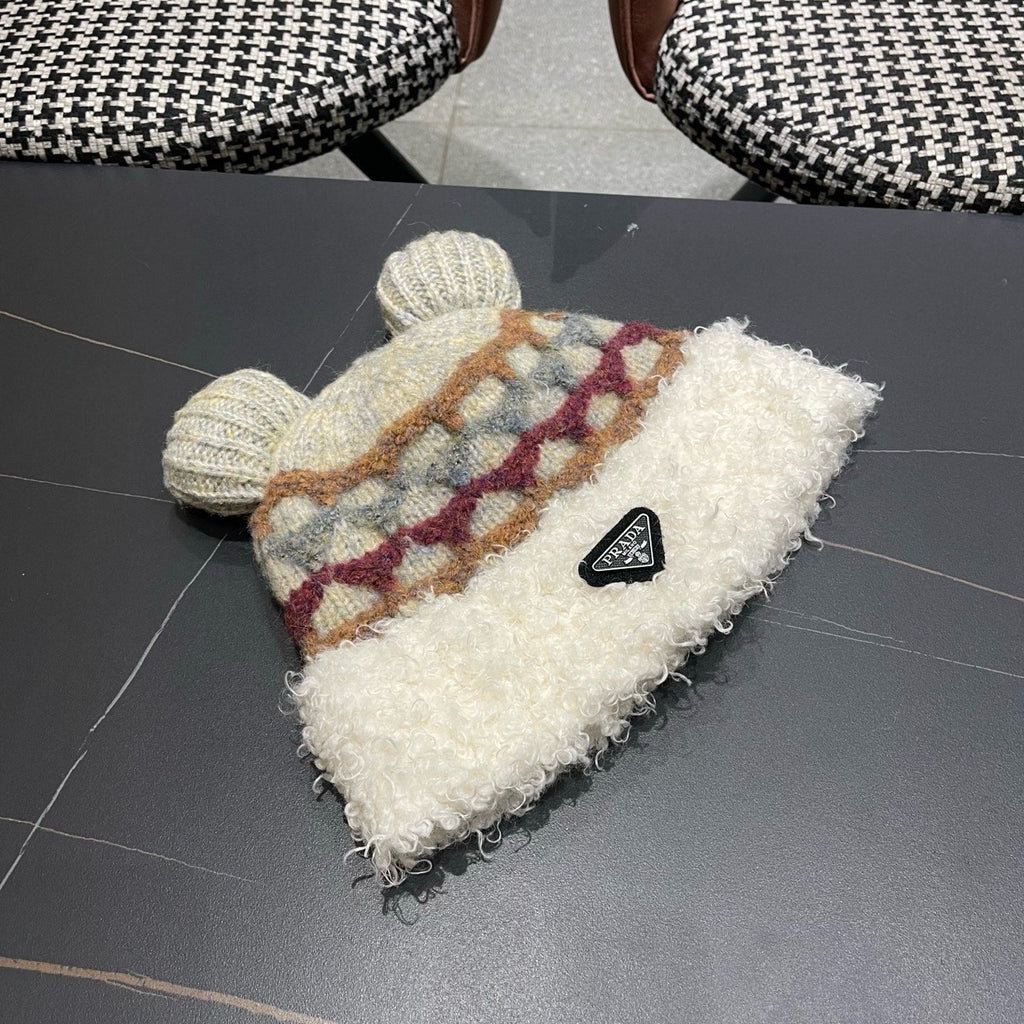 Prada 25 Cute Bear Ears Hat White Multicolor Knitted Woolen Fabric 125503