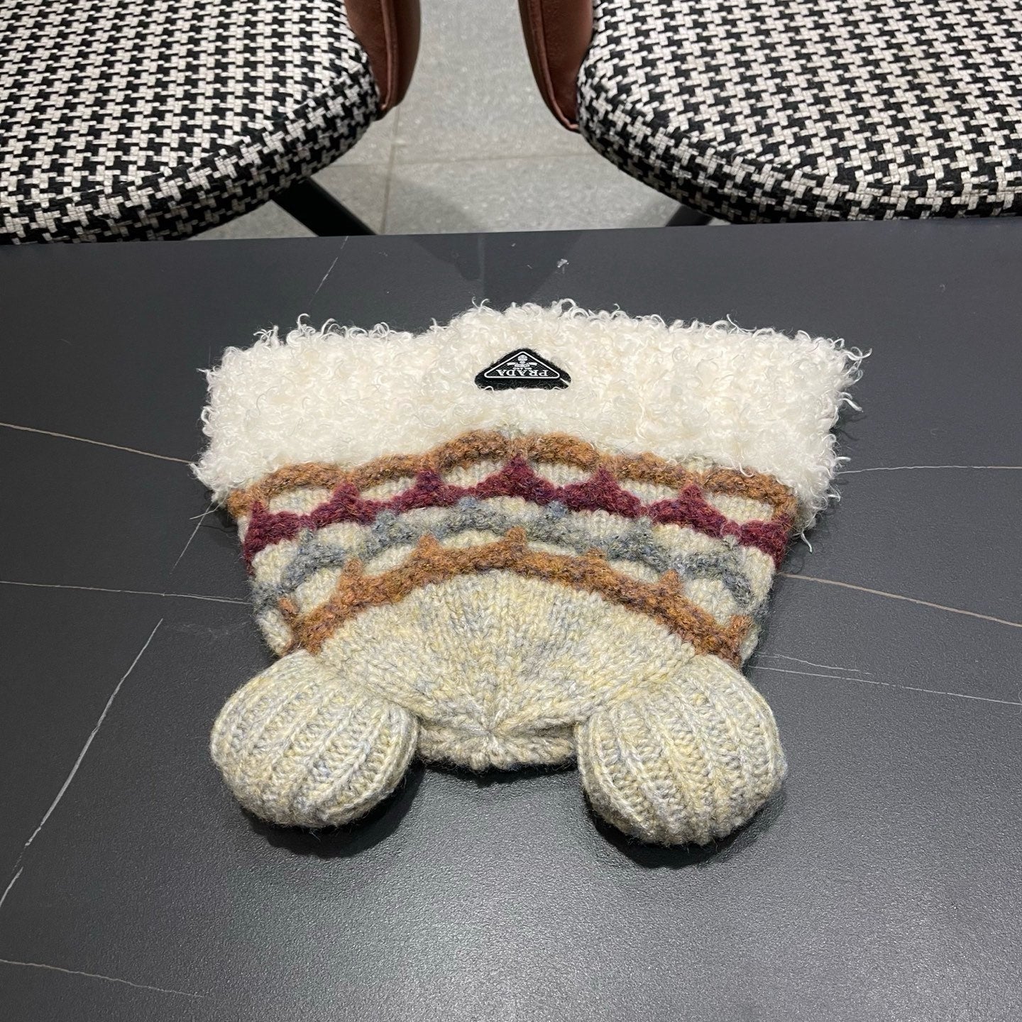 Prada 25 Cute Bear Ears Hat White Multicolor Knitted Woolen Fabric 125503