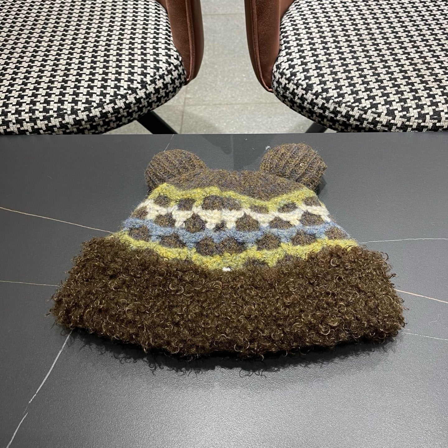 Prada 25 Cute Bear Ears Hat Dark Brown Multicolor Knitted Woolen Fabric 125502