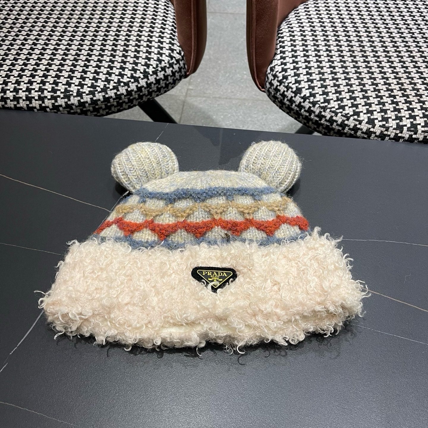 Prada 25 Cute Bear Ears Hat Cream Multicolor Knitted Woolen Fabric 125501