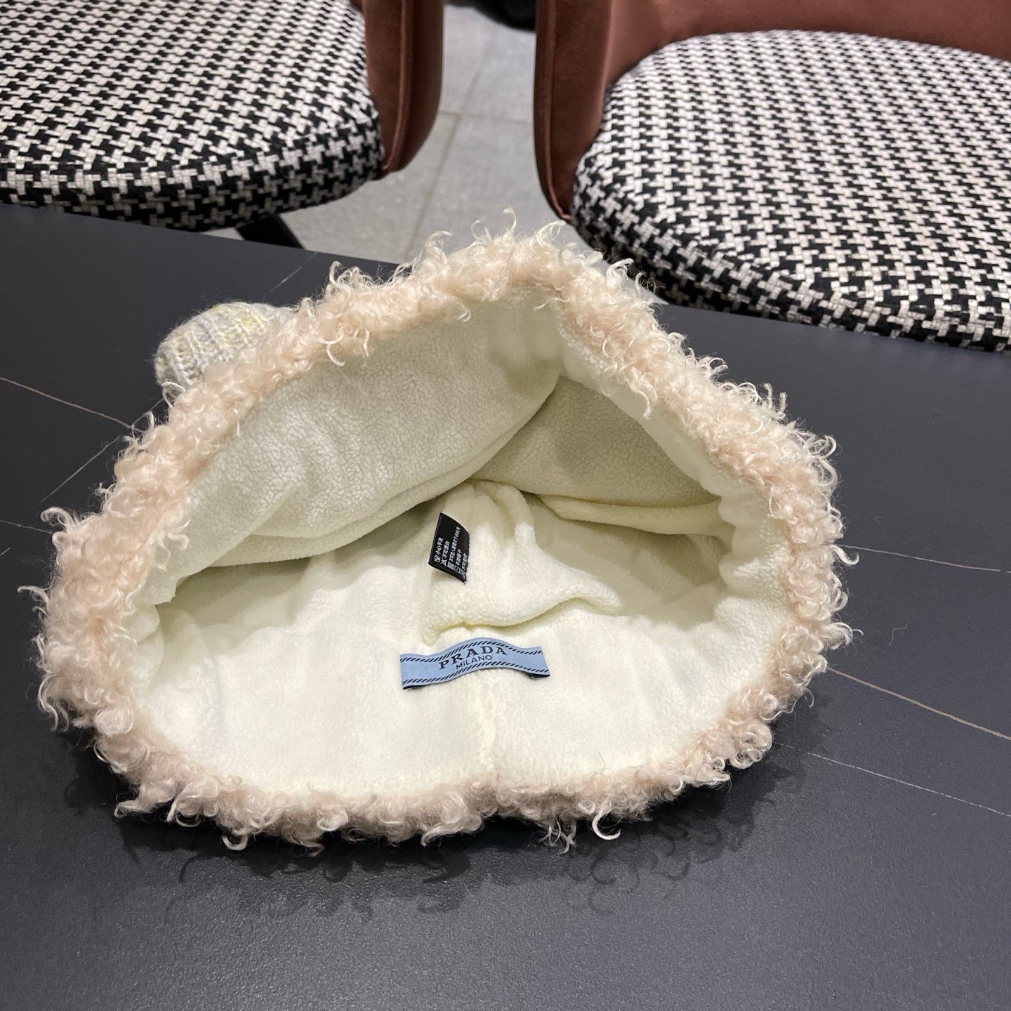 Prada 25 Cute Bear Ears Hat Cream Multicolor Knitted Woolen Fabric 125501