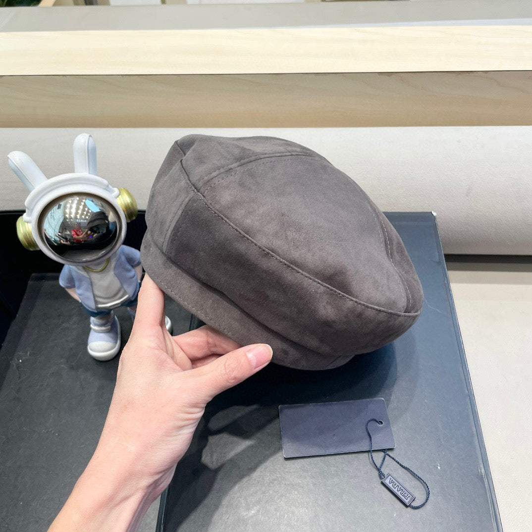 Prada 25 Women's Beret Gray in Cloth 123101