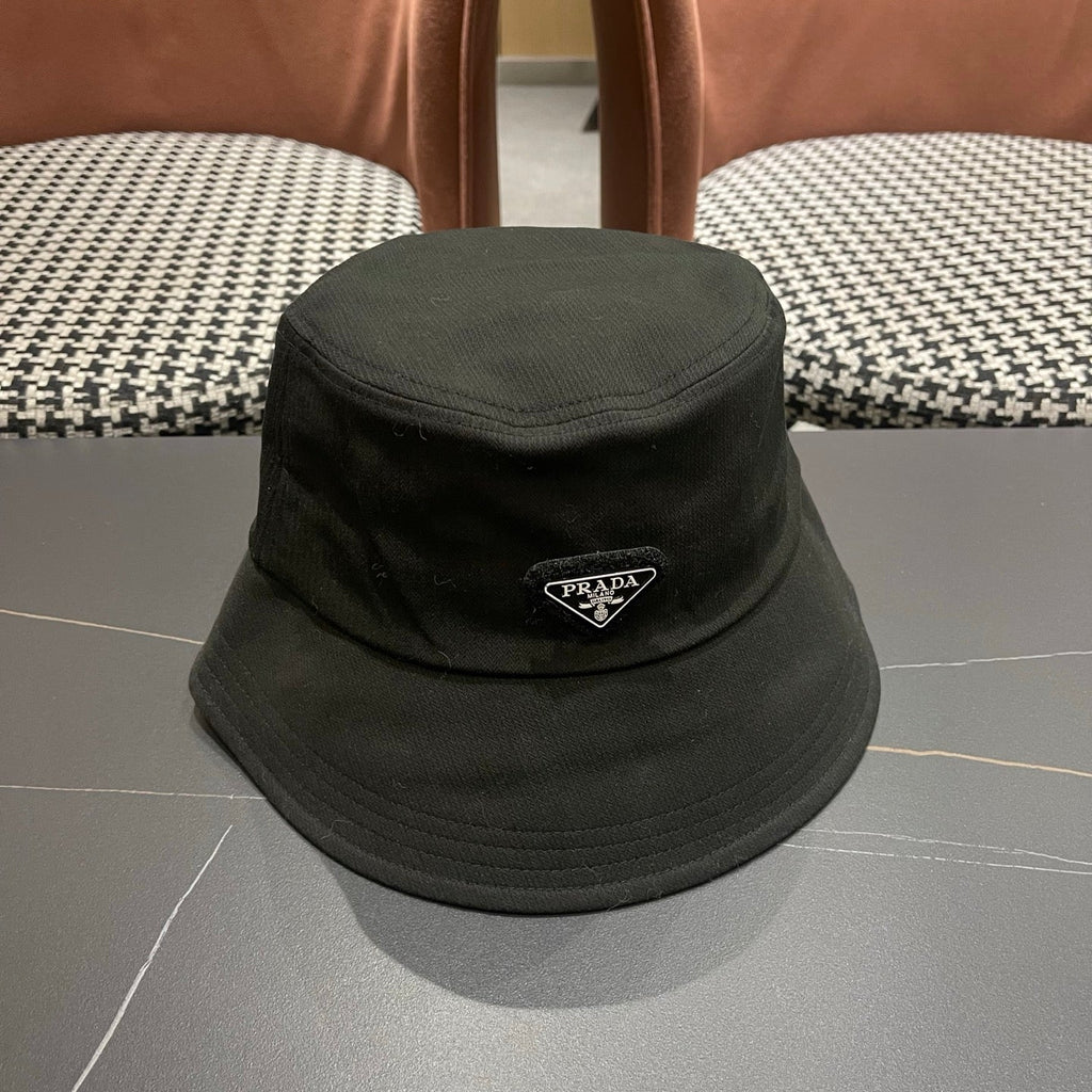 Prada 25 Bucket Hat Black in Canvas 122132