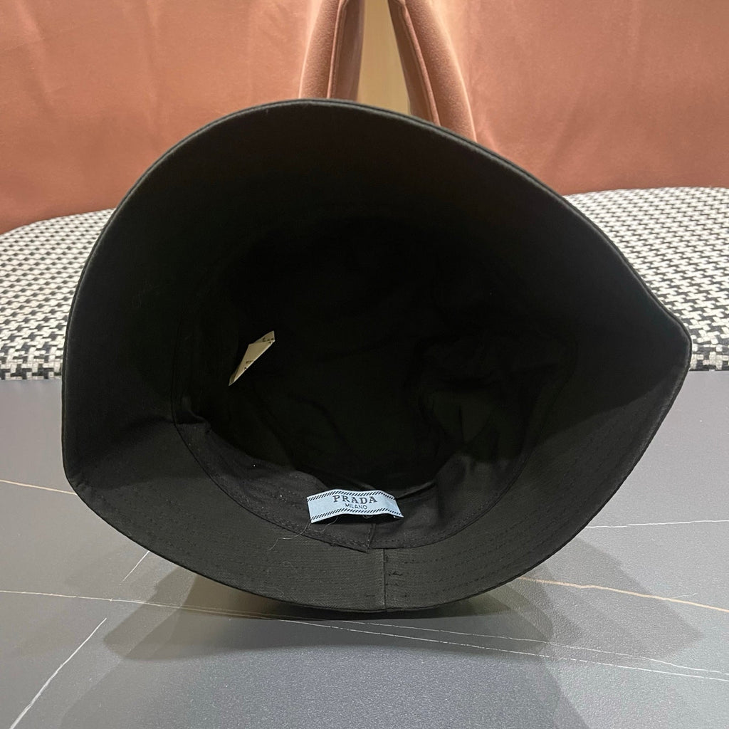 Prada 25 Bucket Hat Black in Canvas 122132