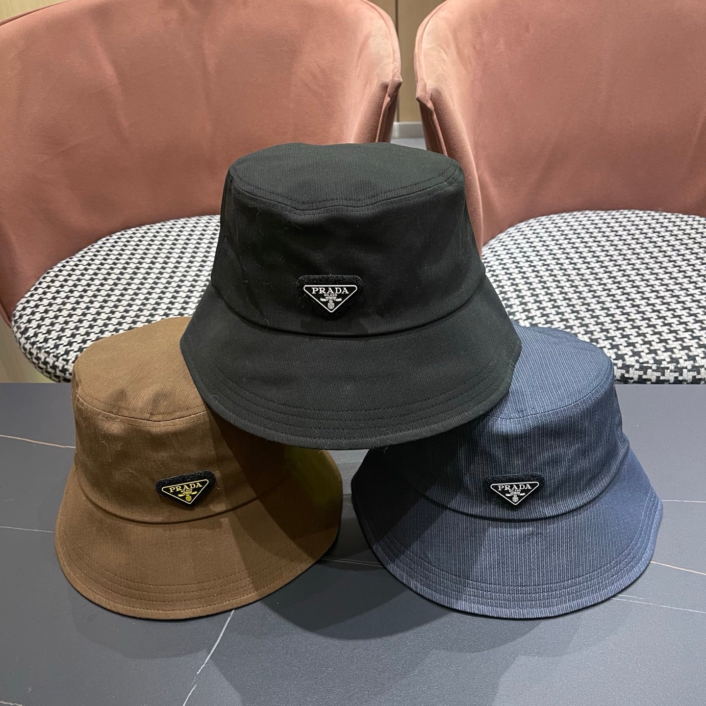 Prada 25 Bucket Hat Black in Canvas 122132