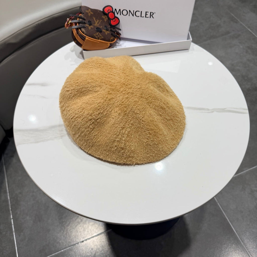 Prada 25 Iceland Beret Camel in Cashmere 125814