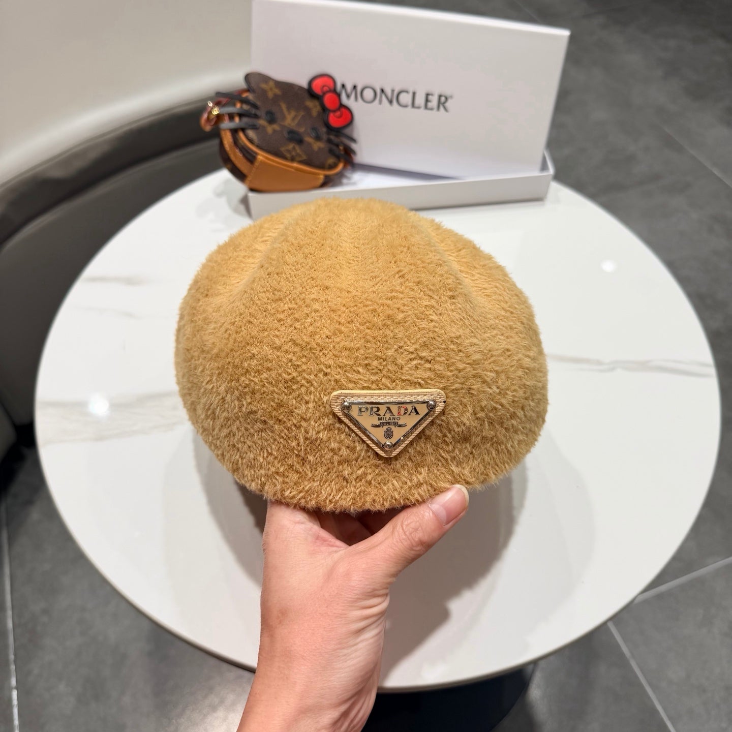 Prada 25 Iceland Beret Camel in Cashmere 125814