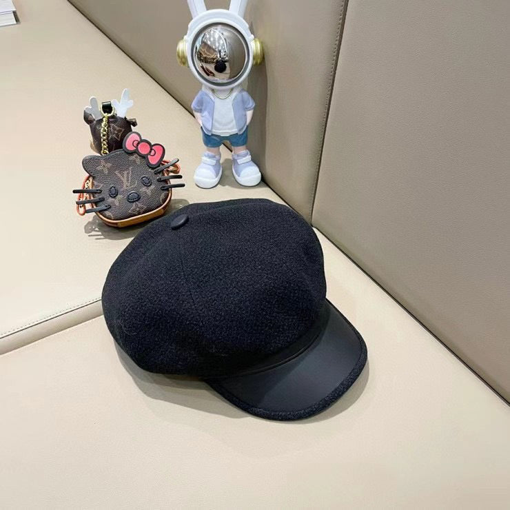Prada Women's Beret Hat Black in Tweed 125768