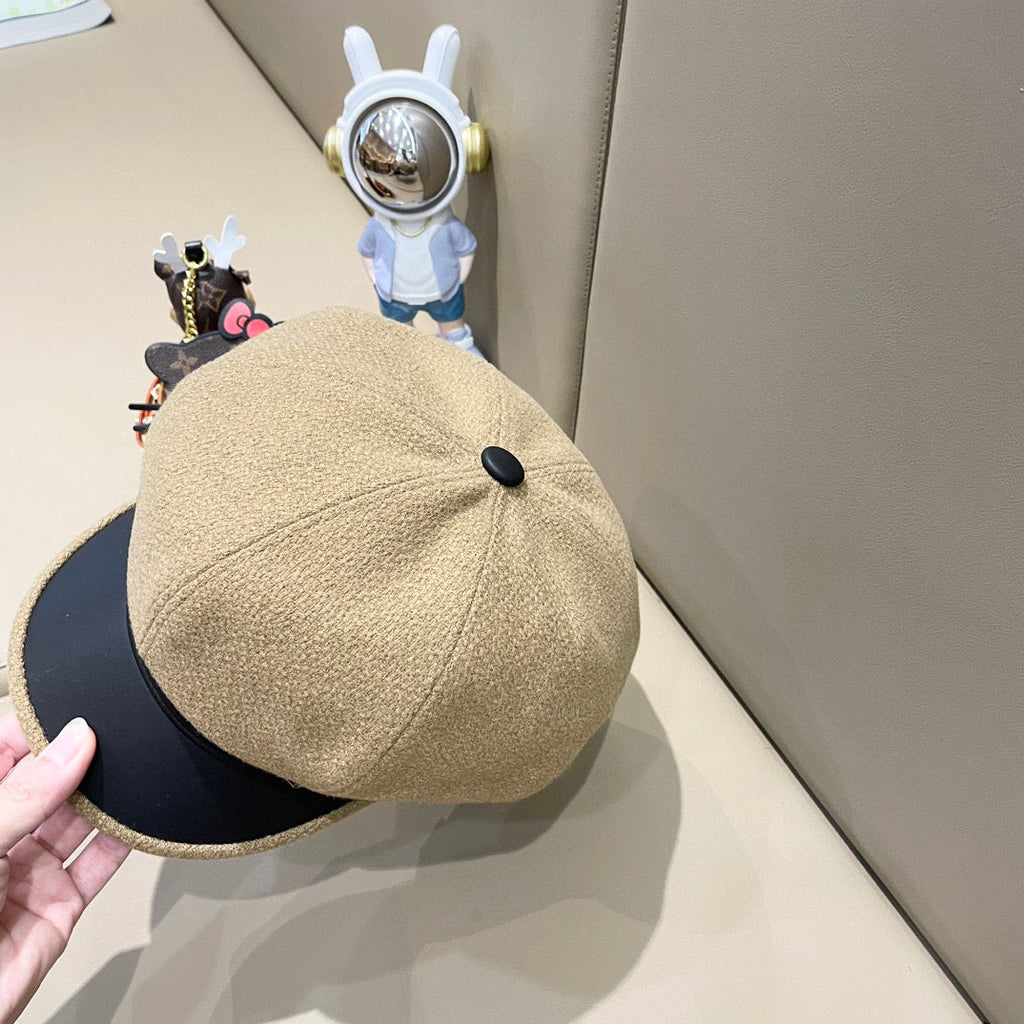 Prada Women's Beret Hat Beige in Tweed 125766
