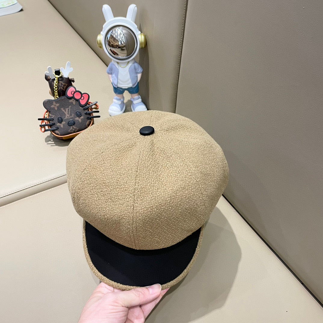 Prada Women's Beret Hat Beige in Tweed 125766