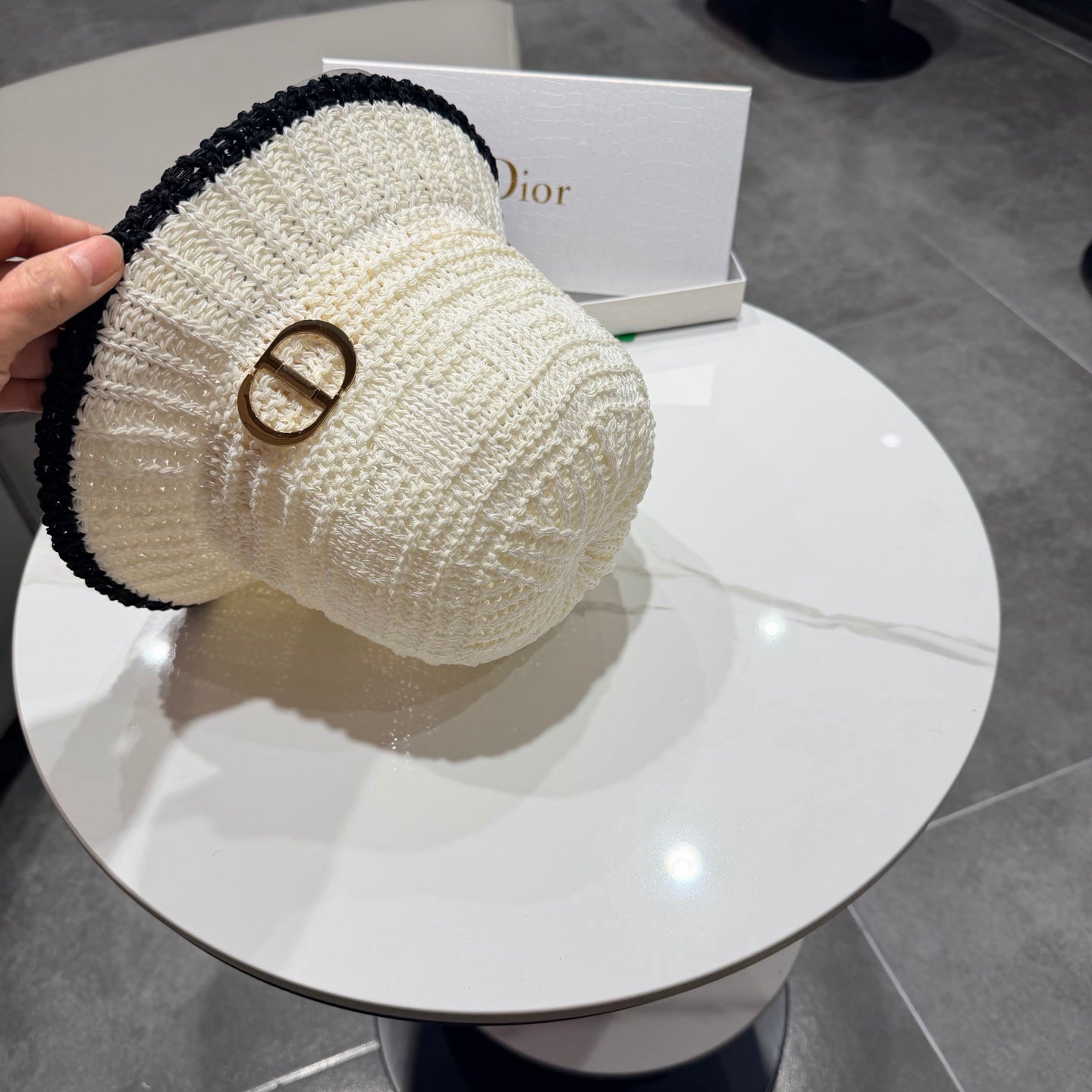 Dior Bucket Hat White in Mesh 192313