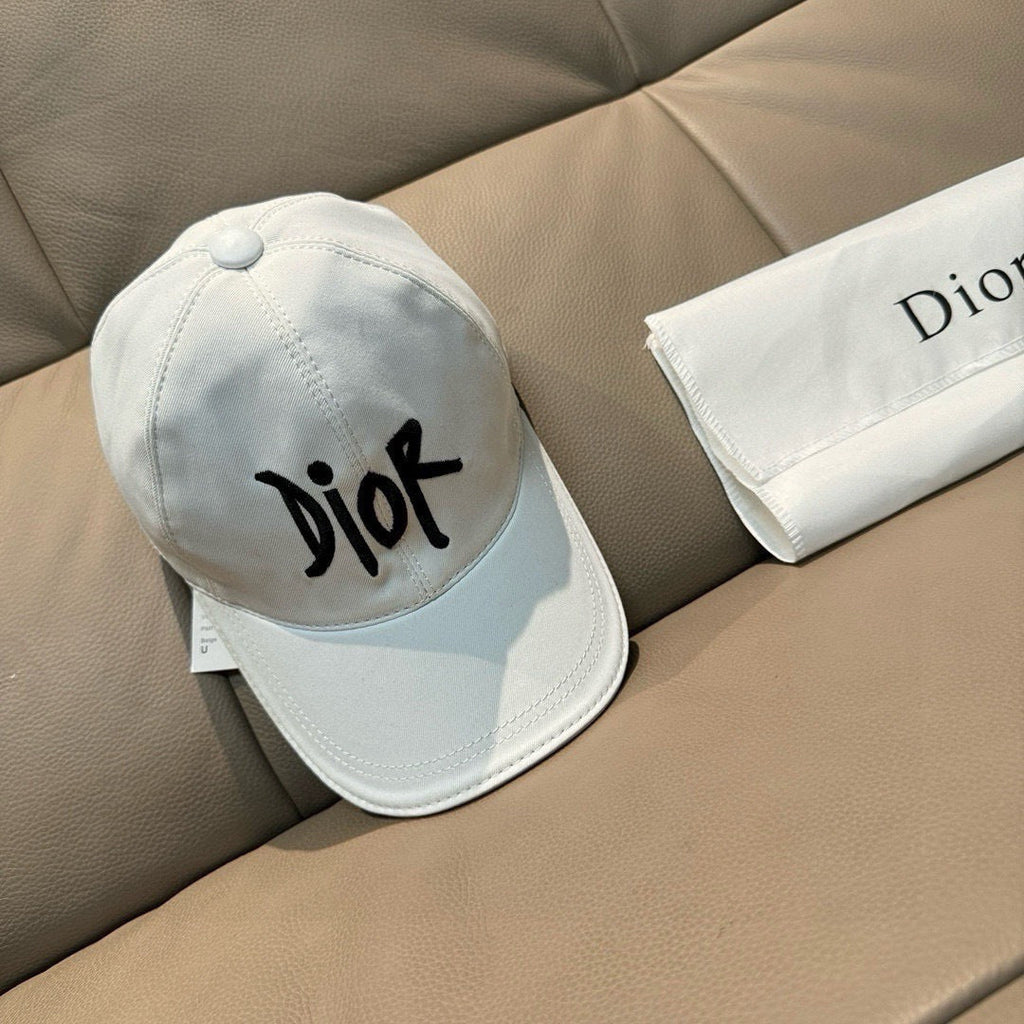 Dior Baseball Cap with Dior Embroidery White in Cotton 191930