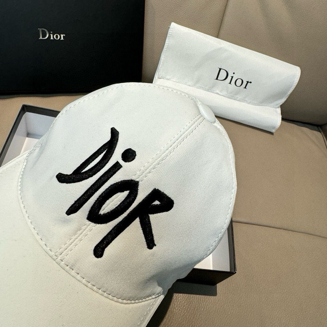 Dior Baseball Cap with Dior Embroidery White in Cotton 191930