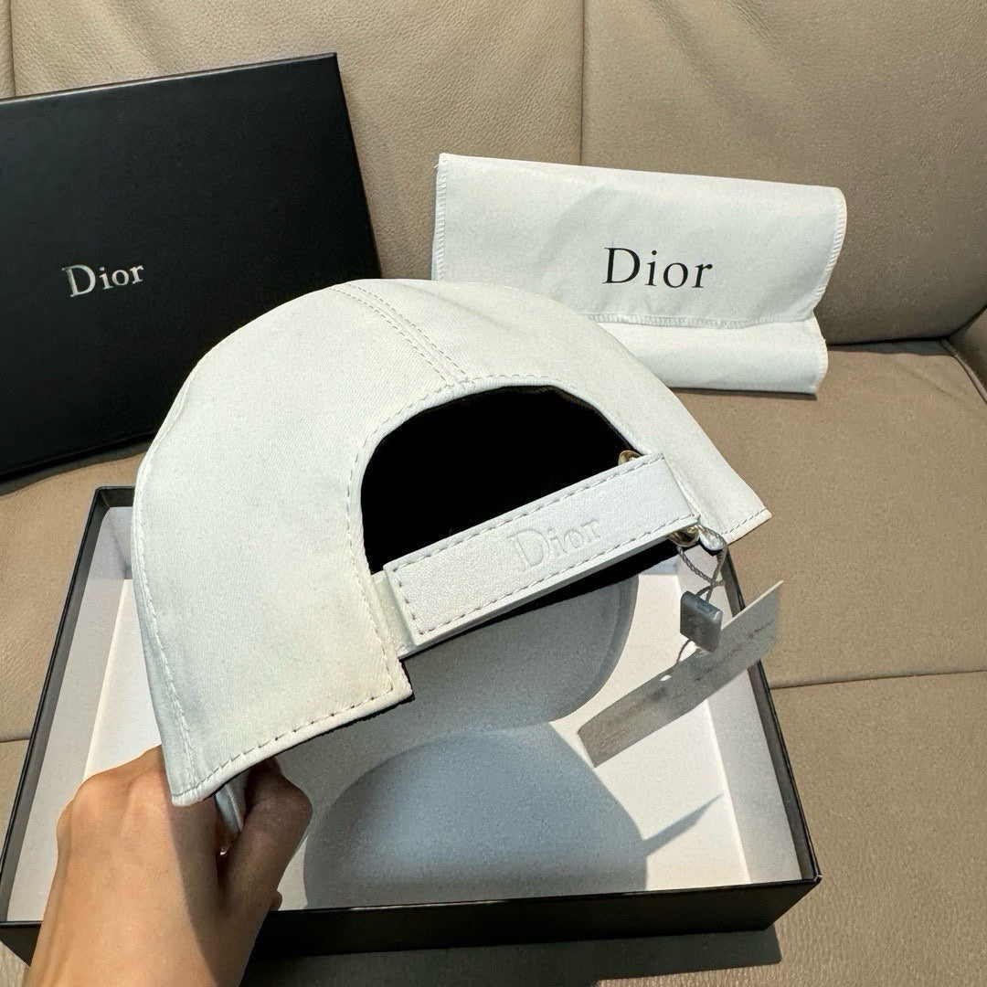 Dior Baseball Cap with Dior Embroidery White in Cotton 191930