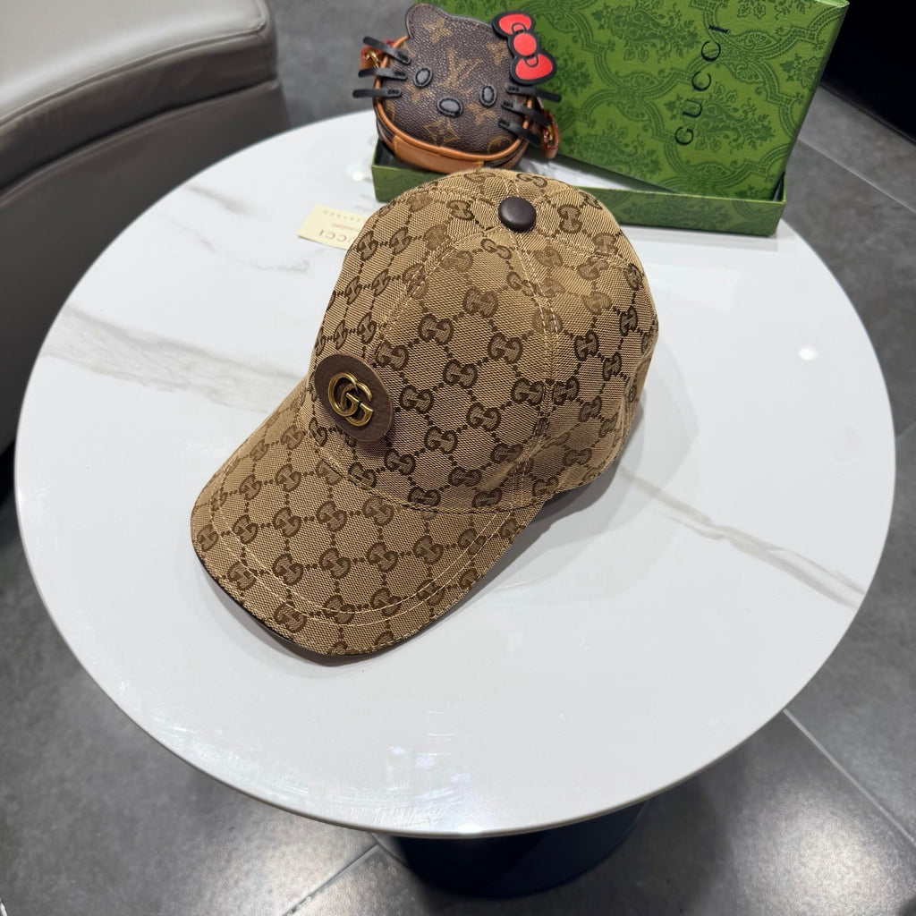 Gucci Baseball Cap Brown in Canvas 194028