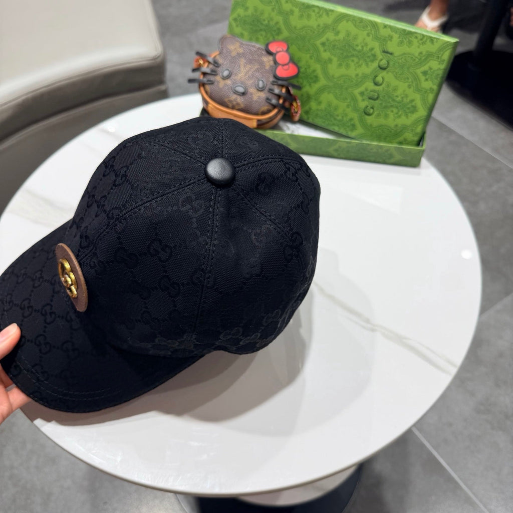 Gucci Baseball Cap Black in Canvas 194027