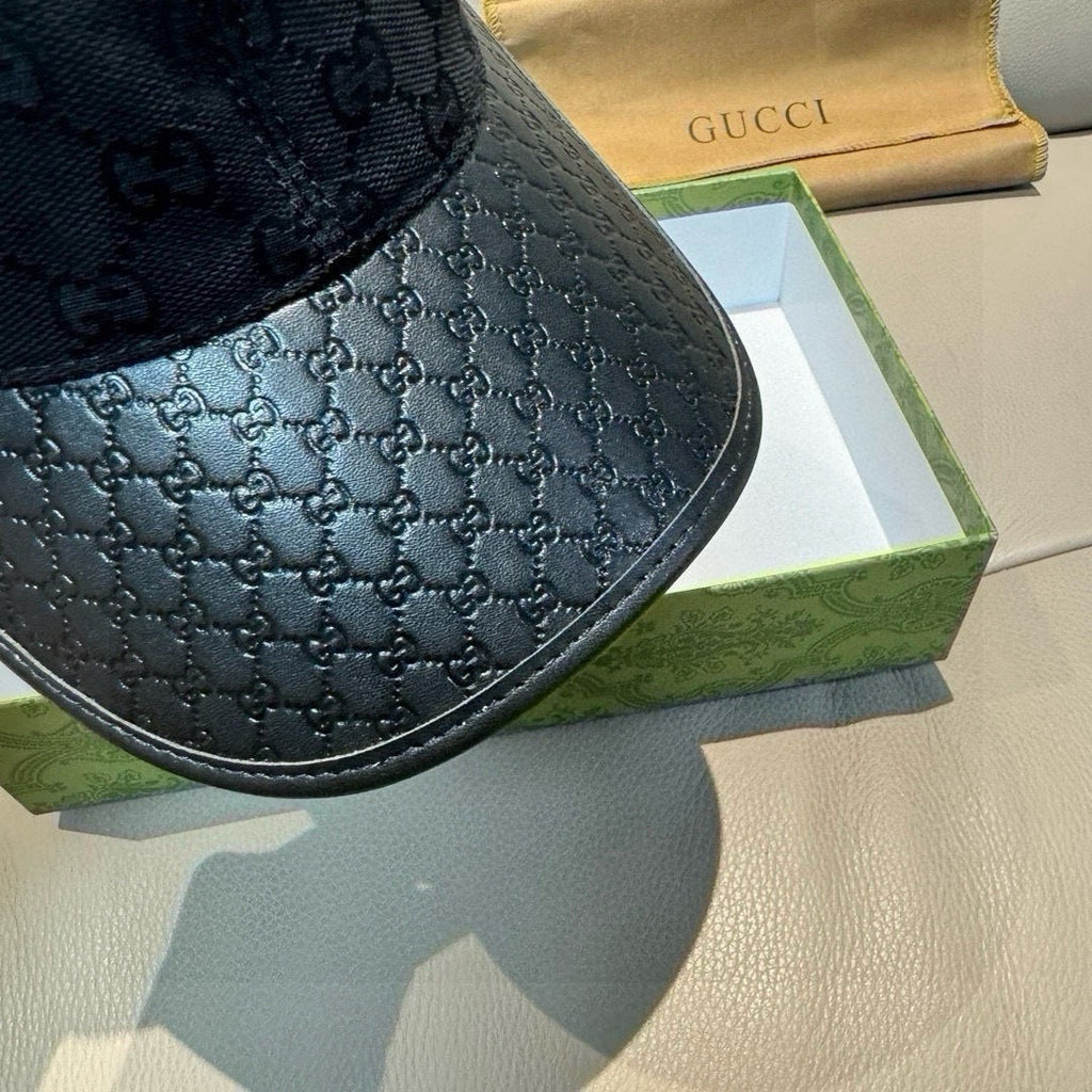 Gucci Classic Baseball Cap Black in Canvas Cowhide 193830