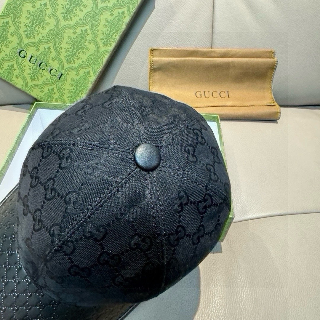 Gucci Classic Baseball Cap Black in Canvas Cowhide 193830