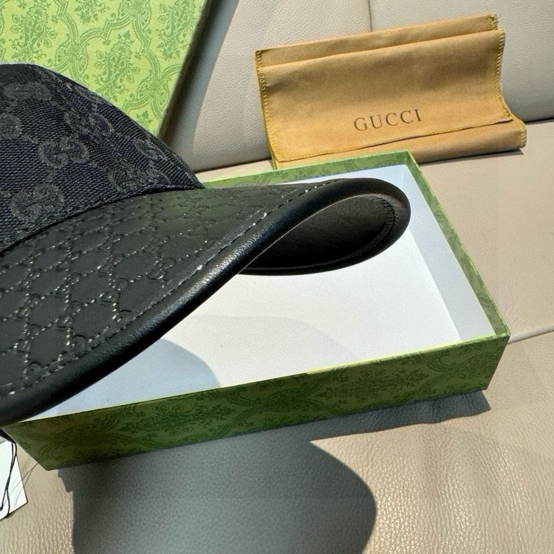 Gucci Classic Baseball Cap Black in Canvas Cowhide 193830