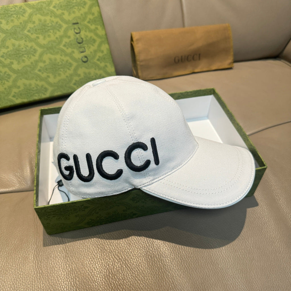 Gucci Baseball Cap White in Canvas 193827