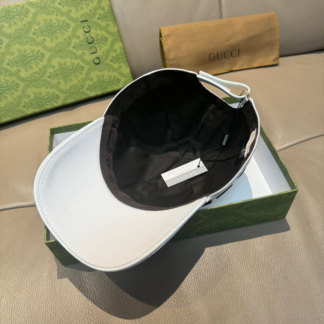 Gucci Baseball Cap White in Canvas 193827