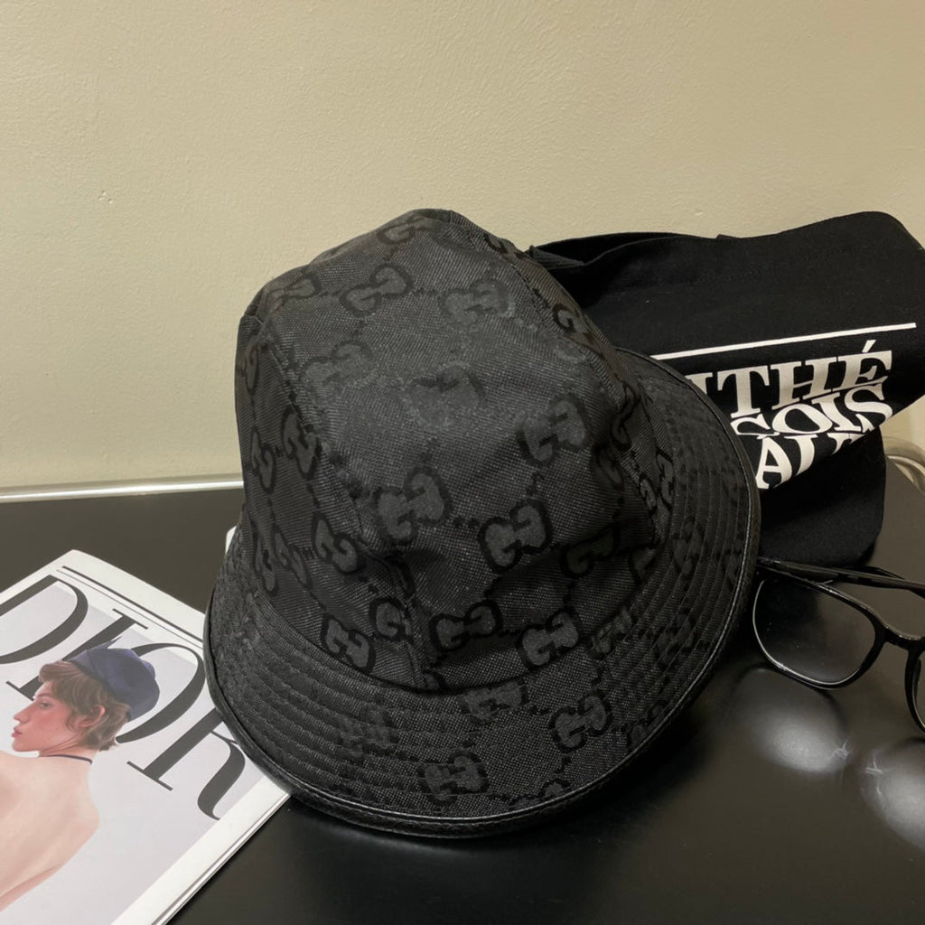 GUCCI Bucket Hat Black in Cloth 194197