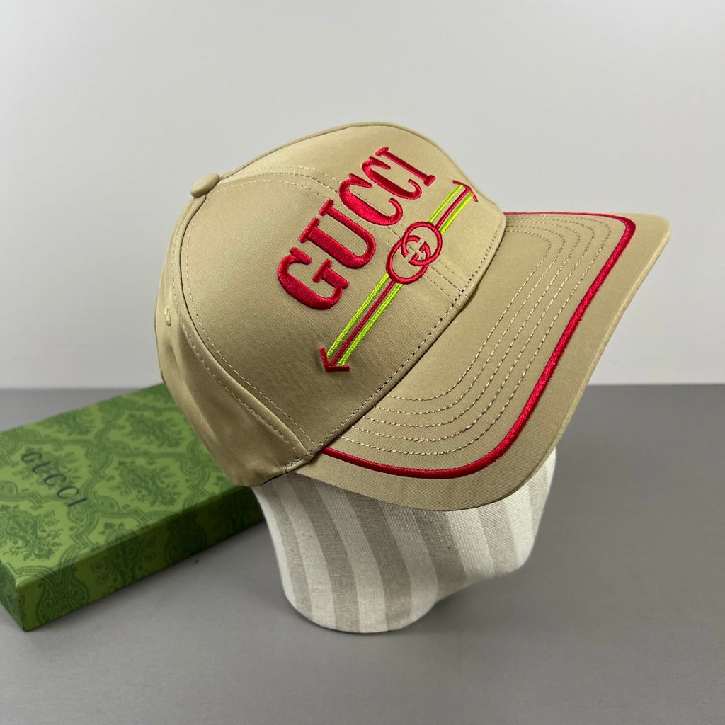 Gucci Baseball Cap Beige in Cloth 194177