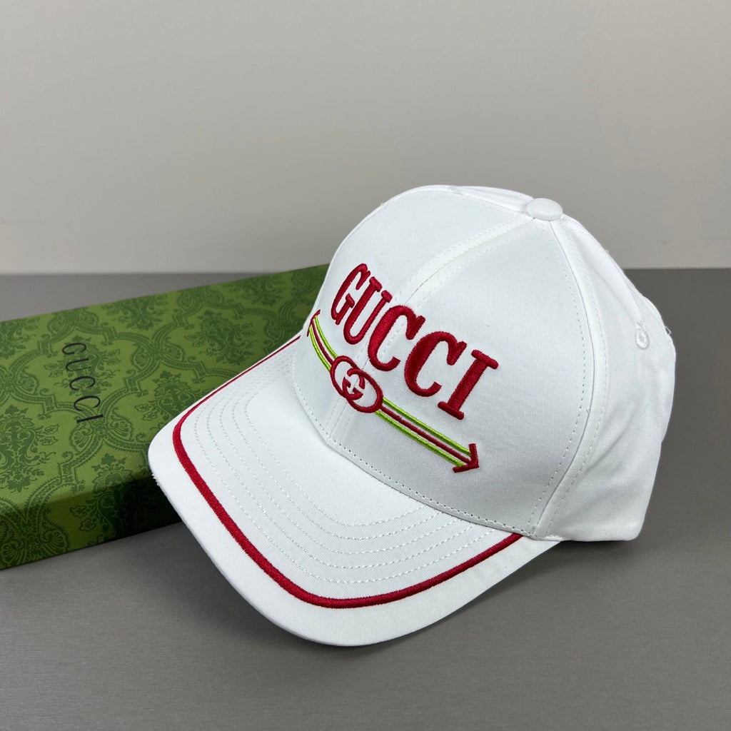 Gucci Baseball Cap White in Cloth 194176