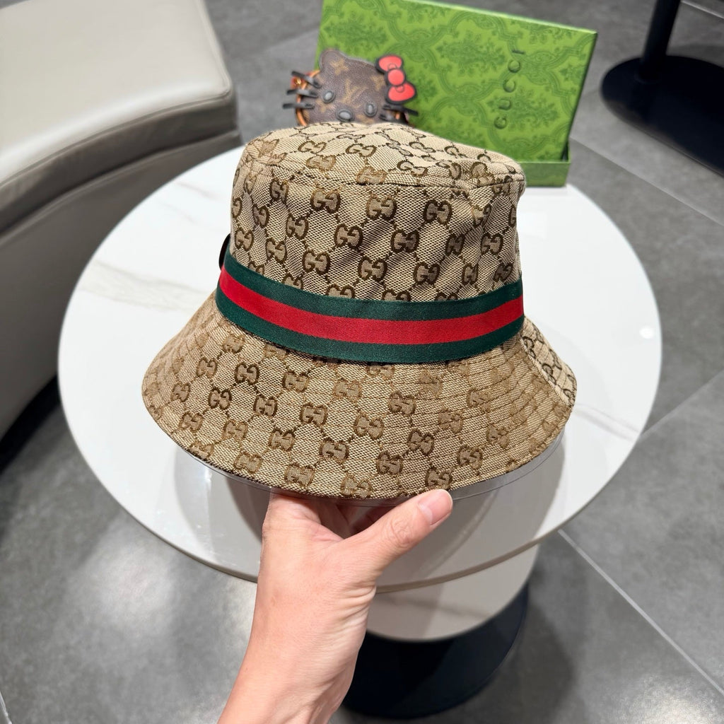 Gucci Bucket Hat Brown in Cloth 194032