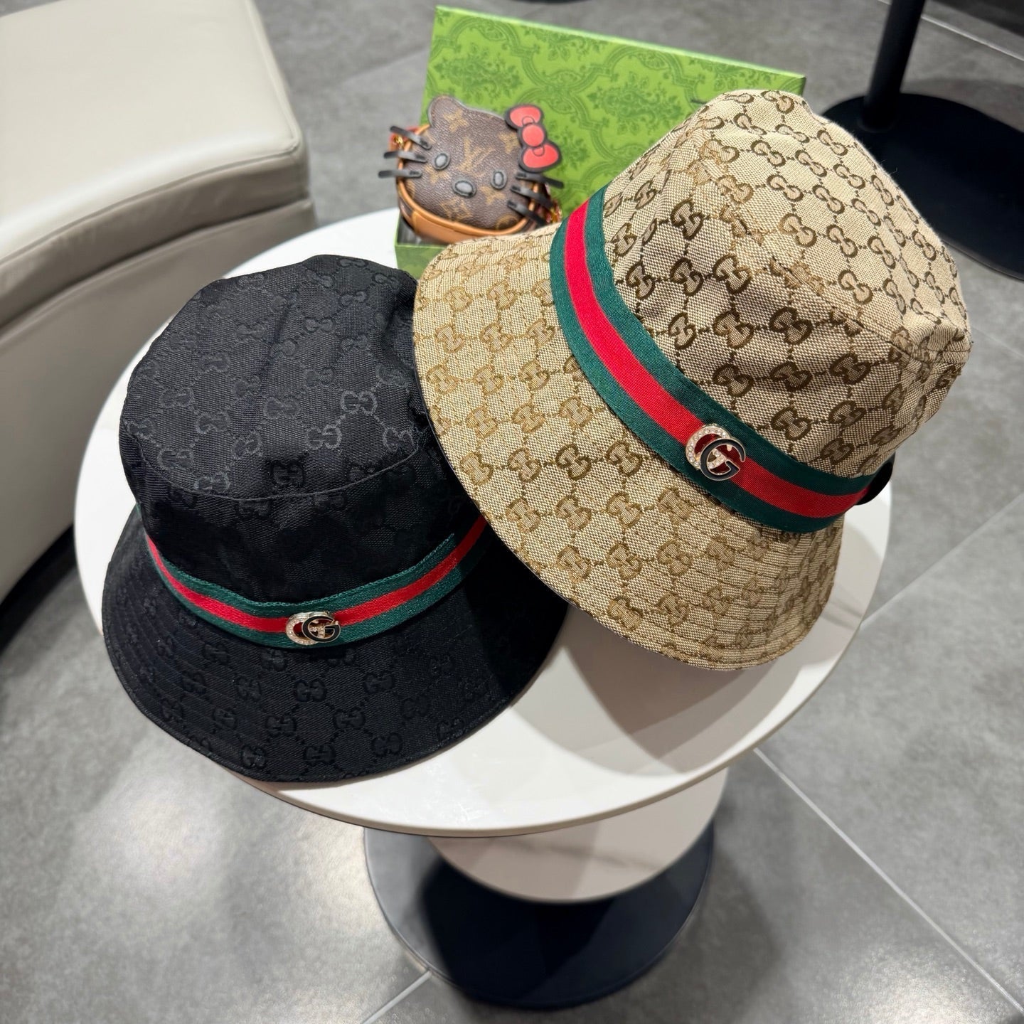 Gucci Bucket Hat Brown in Cloth 194032