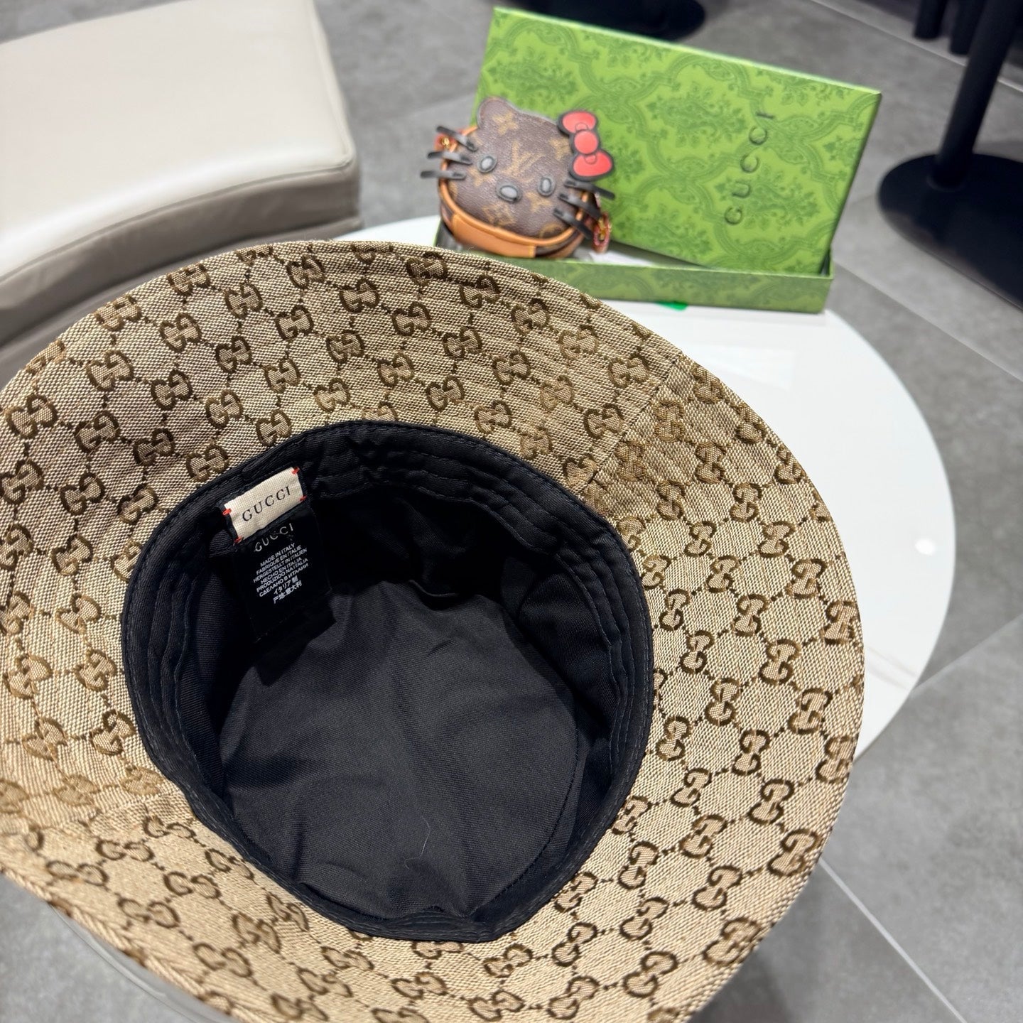 Gucci Bucket Hat Brown in Cloth 194032