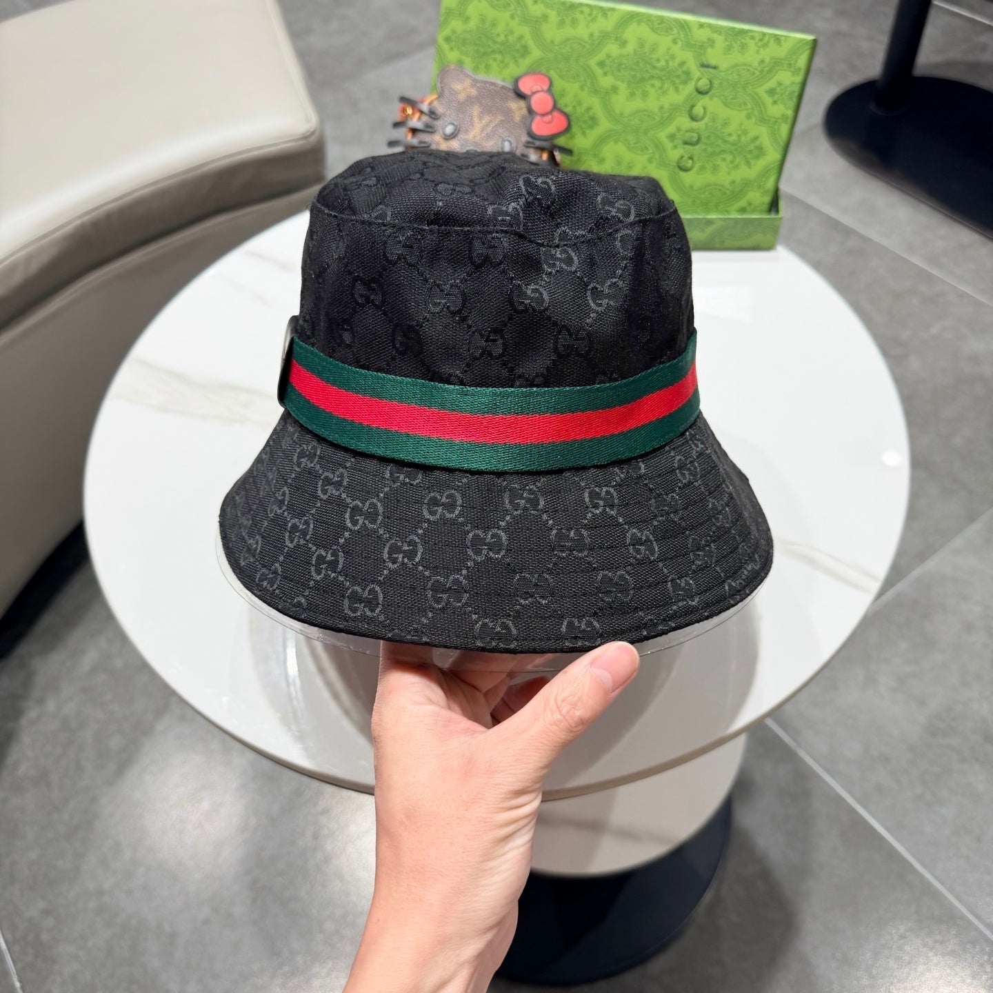 Gucci Bucket Hat Black in Cloth 194033