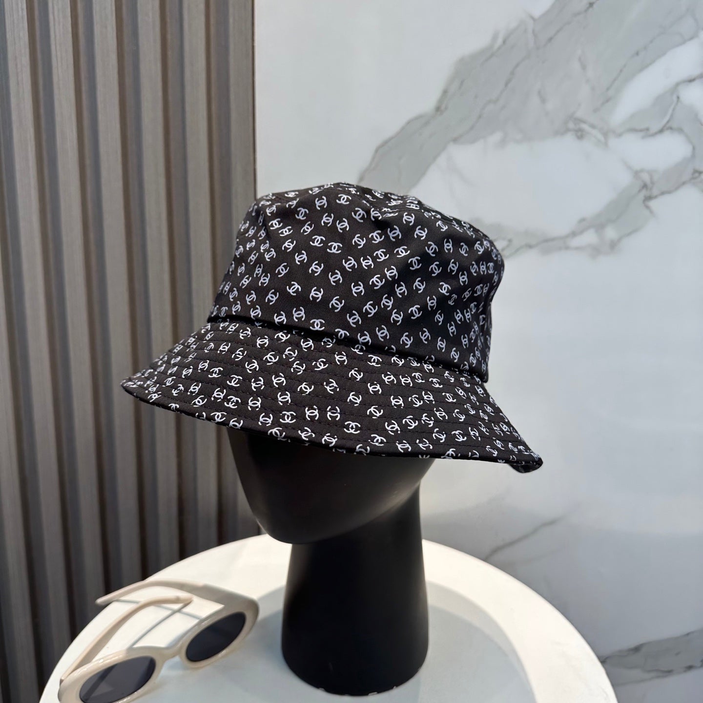 Chanel Bucket Hat Black in Cloth 192001