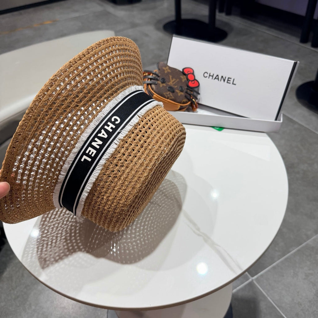 Chanel Elegant hat Camel Black in Straw 197761