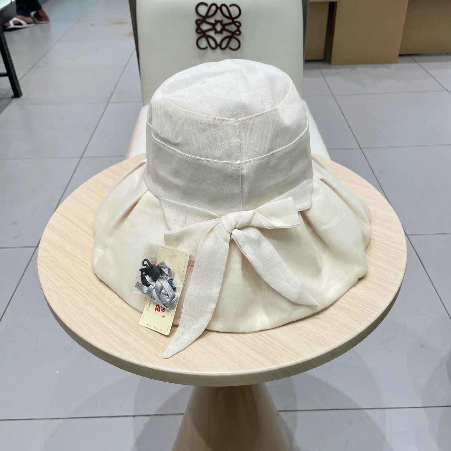 Chanel Bow-tie Bucket Hat White in Cloth 197805