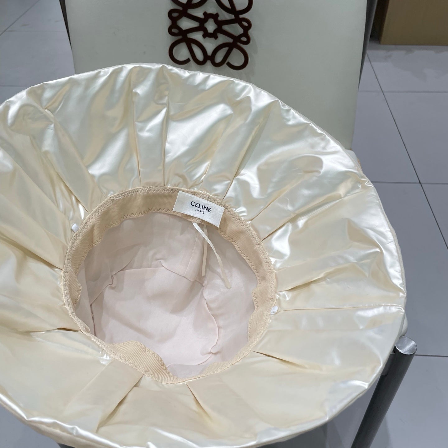 Chanel Bow-tie Bucket Hat White in Cloth 197805