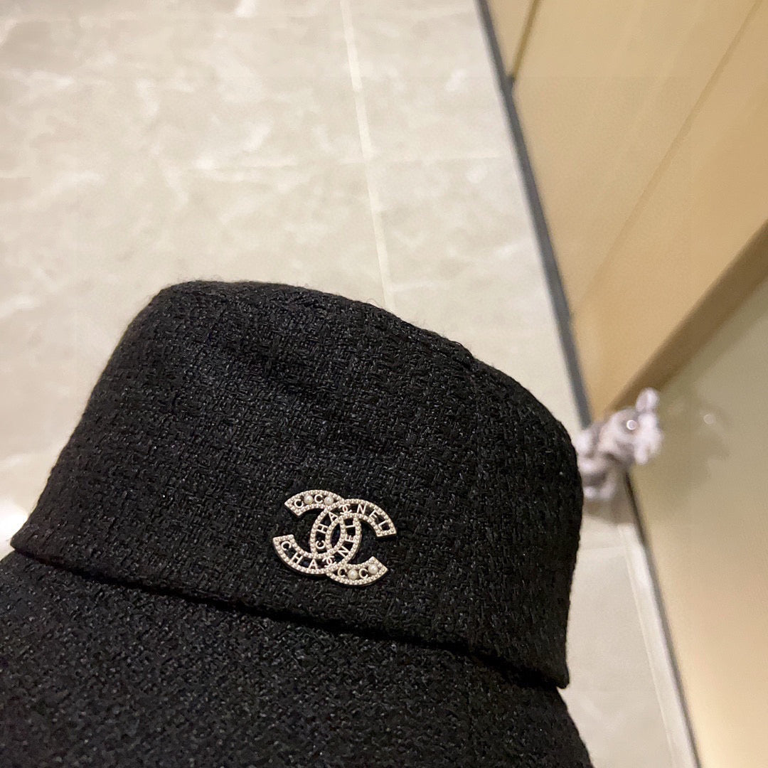 Chanel  Fisherman's Hat Black in Cloth 197684