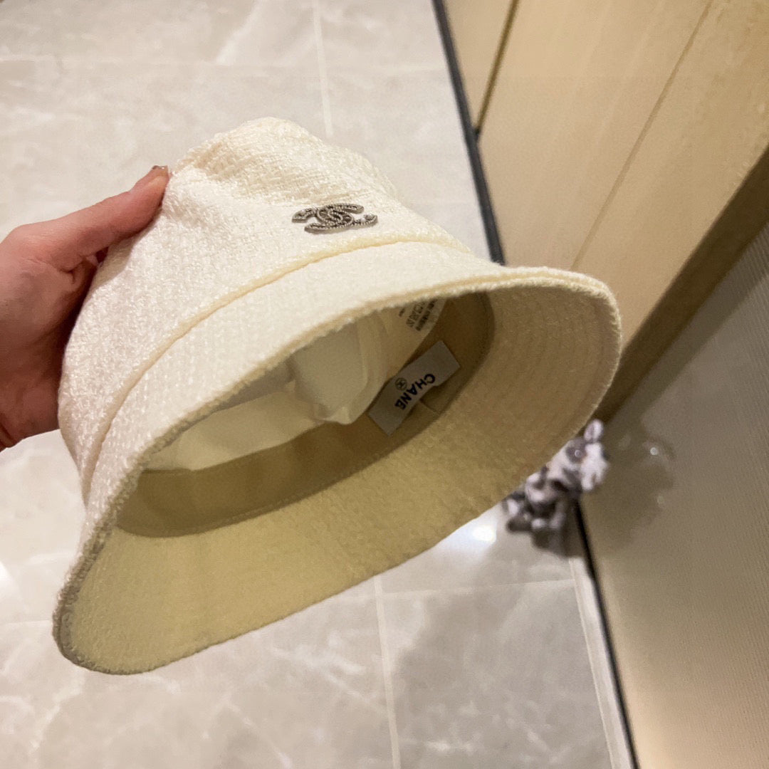 Chanel  Fisherman's Hat White in Cloth 197682