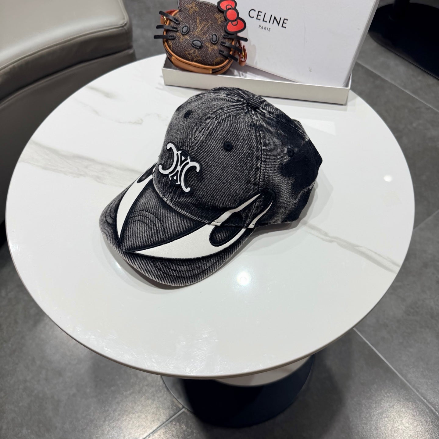 Celine Casual Trendy Baseball Cap Black in Cotton 197667