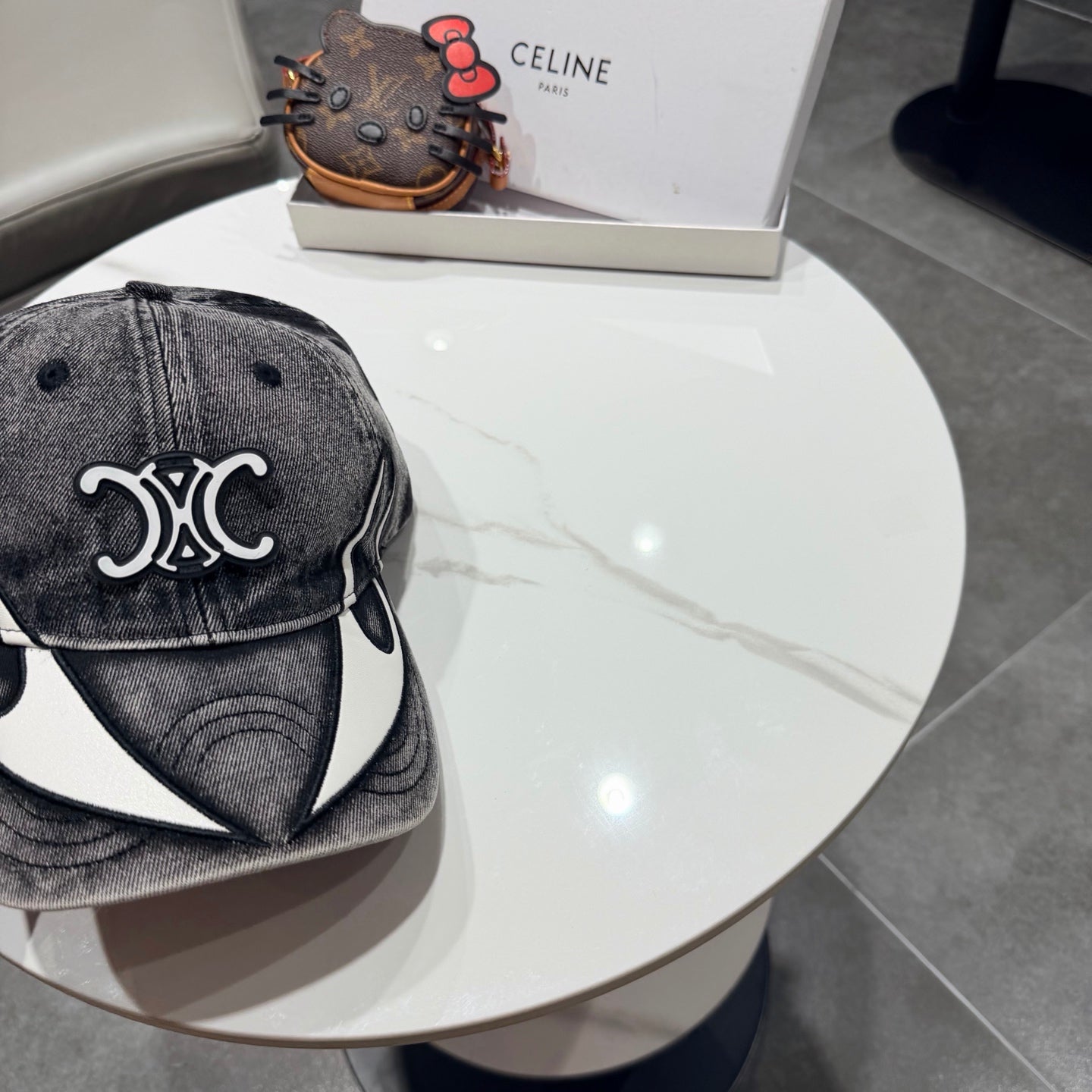 Celine Casual Trendy Baseball Cap Black in Cotton 197667