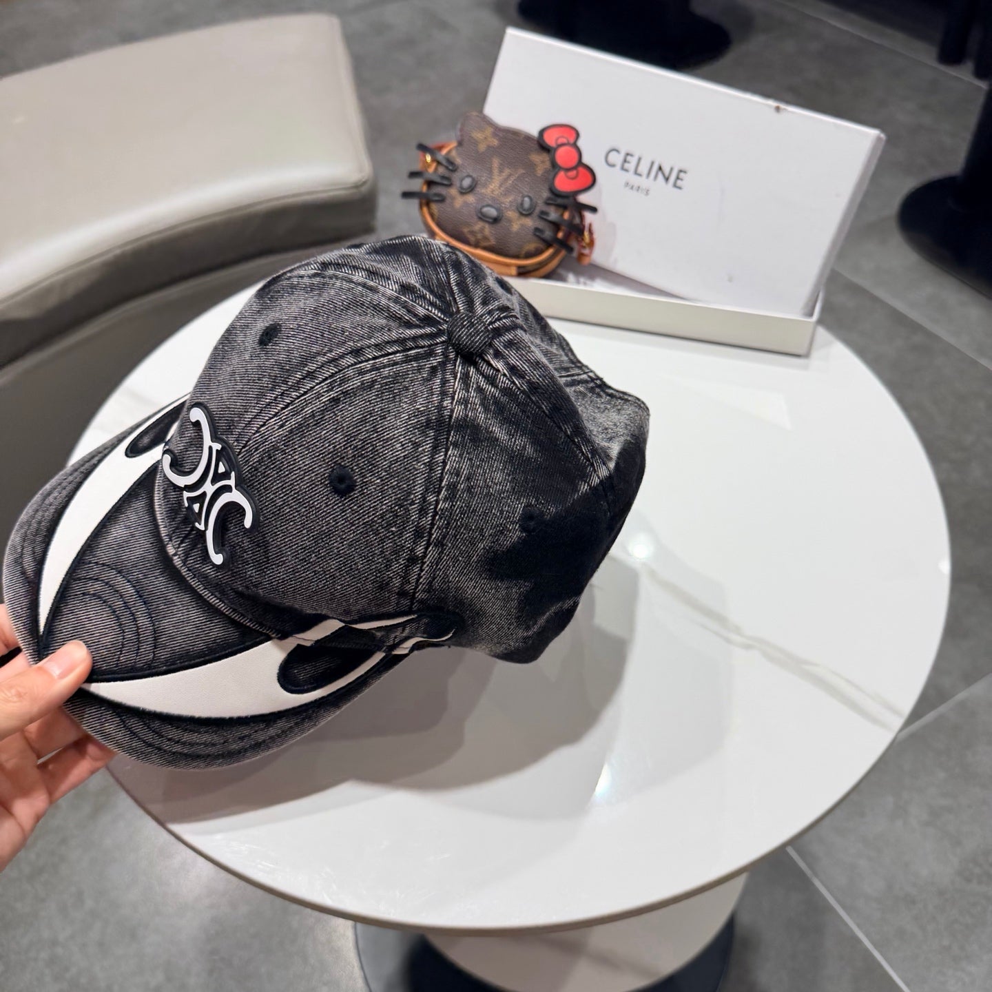 Celine Casual Trendy Baseball Cap Black in Cotton 197667