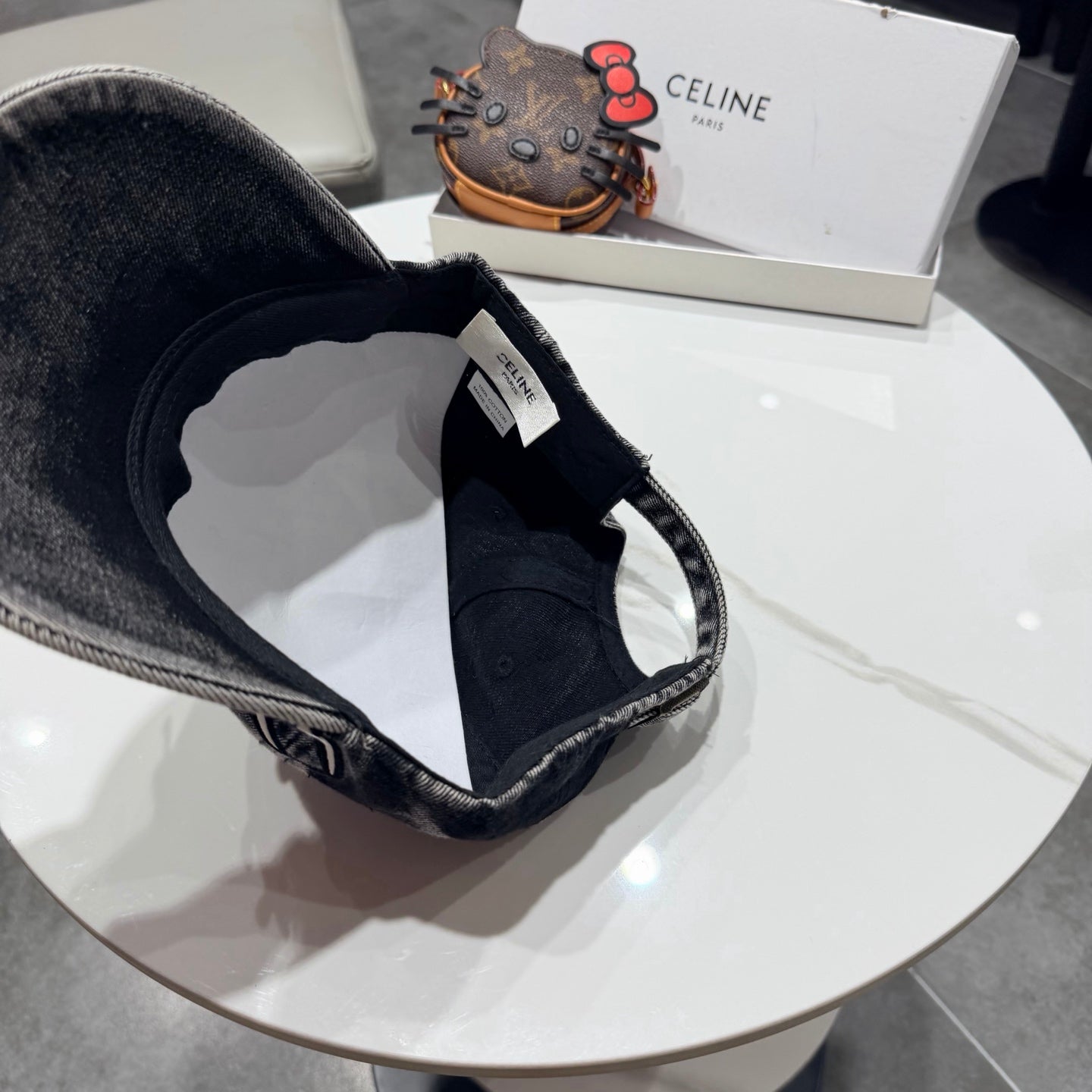 Celine Casual Trendy Baseball Cap Black in Cotton 197667