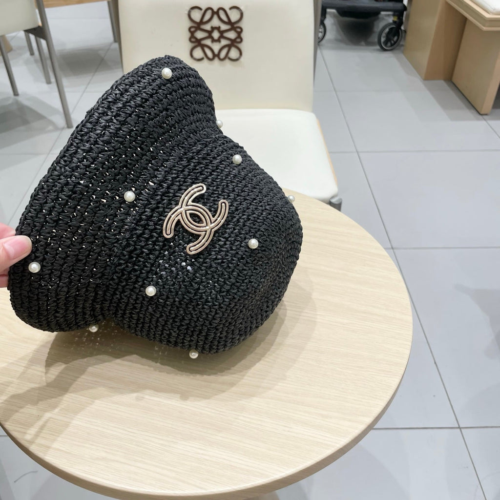 Chanel vintage Hat Pearl embellishments Black in Straw 201641
