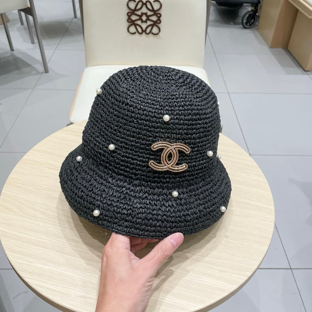 Chanel vintage Hat Pearl embellishments Black in Straw 201641