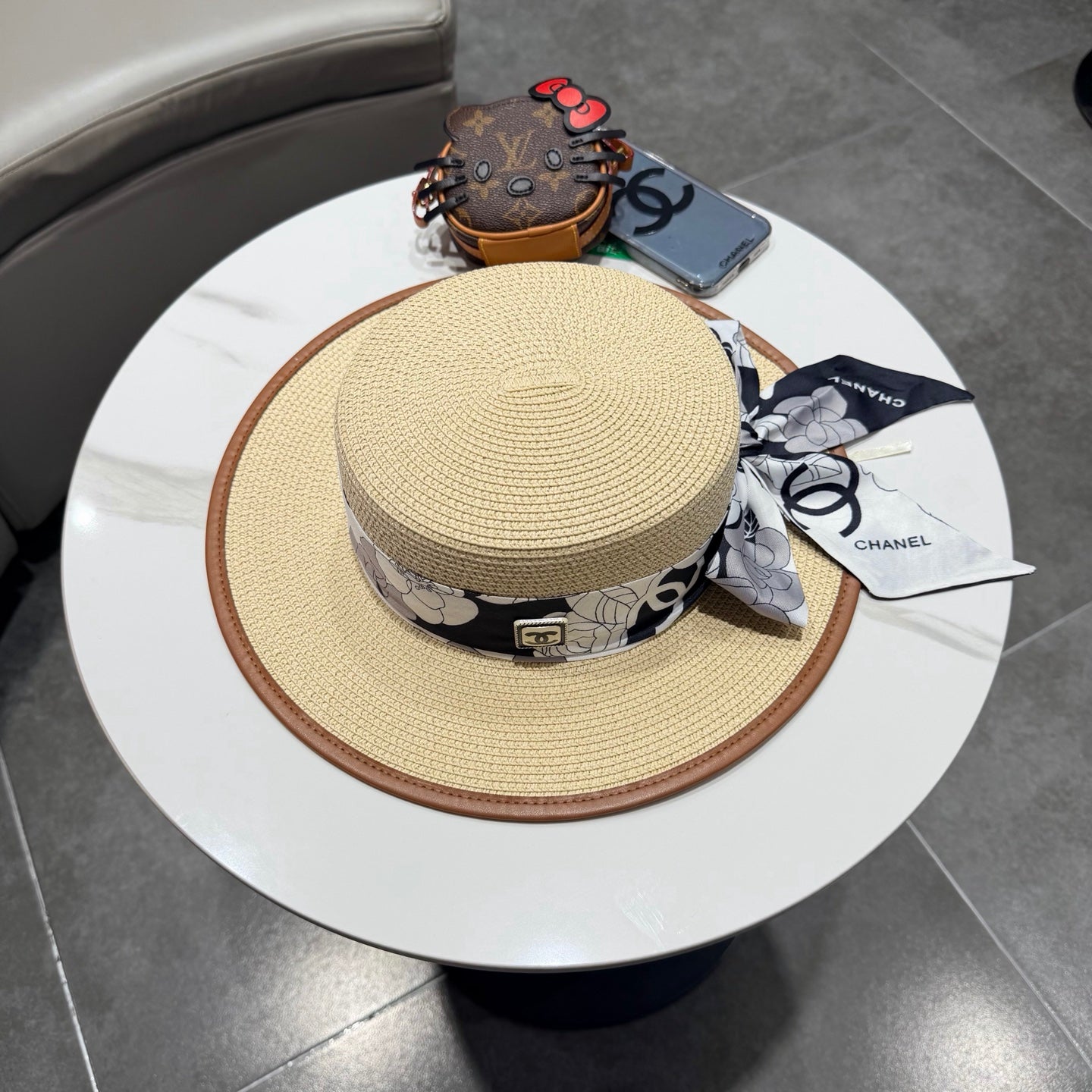 Chanel Flat-top Beige Straw Hat 201527
