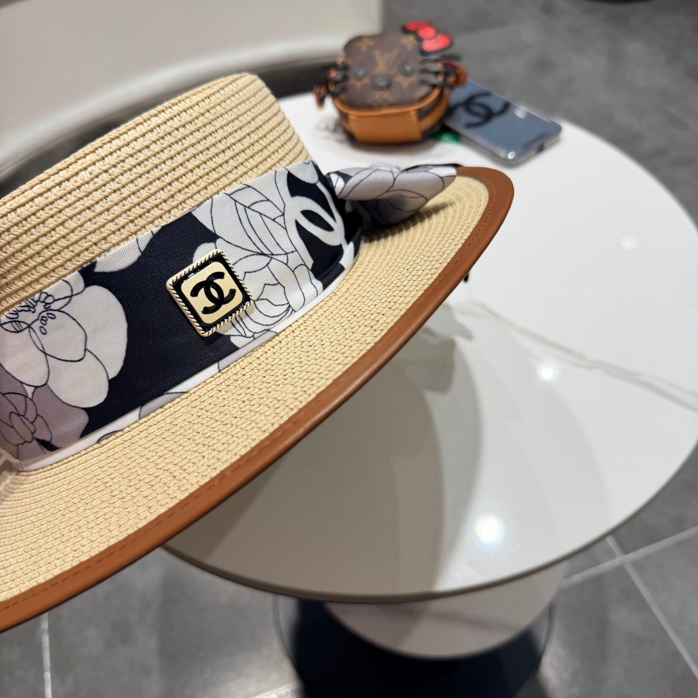 Chanel Flat-top Beige Straw Hat 201527